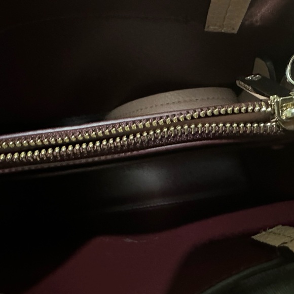 ♥️♣️ Kate Spade ♠️♥️Hayes Small Satchel - Pink - Picture 7 of 7